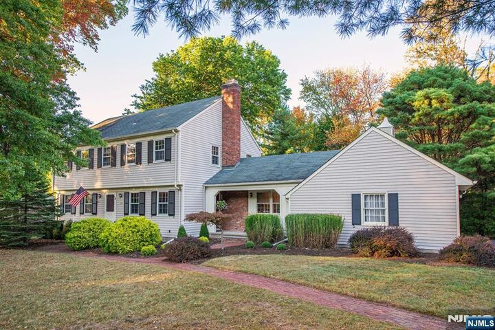 300 Merrywood Drive  Wyckoff NJ 07481 photo