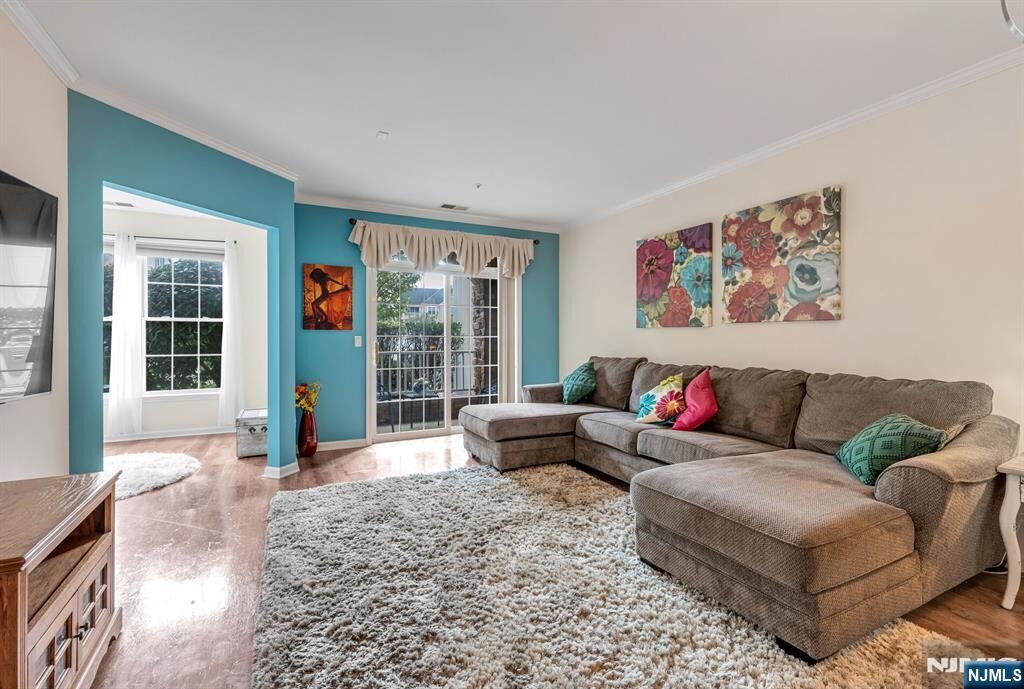 Property Photo:  1129 Hamilton Drive  NJ 07866 