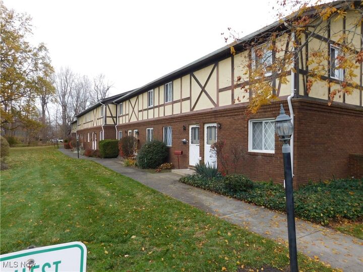 Property Photo: 8180 Deepwood Boulevard 9 OH 44060