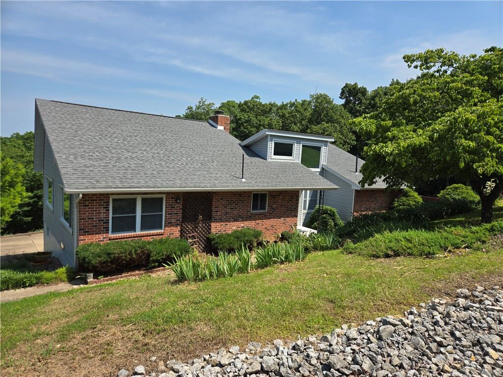 Property Photo: 108 Elizabeth Drive AR 72642