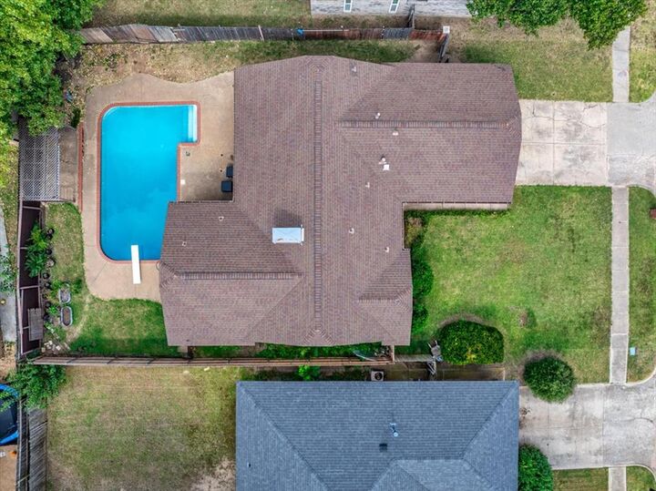 Property Photo:  825 N Briarcliff Drive  OK 73170 