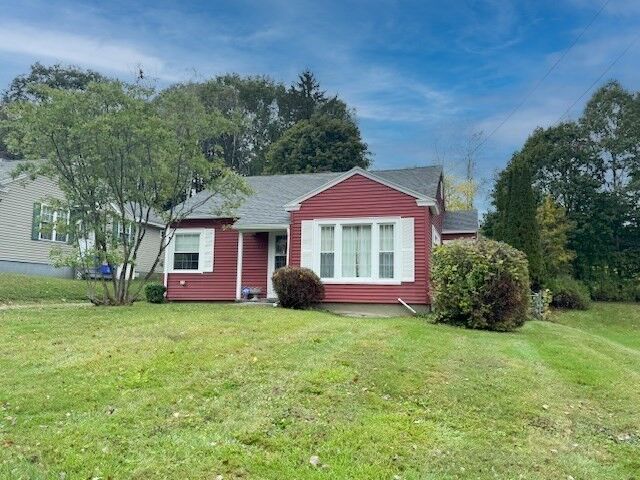 Property Photo:  122 Allengate Ave  MA 01201 