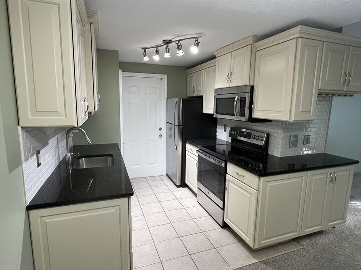 Property Photo: 12 Walden Dr 19 MA 01760