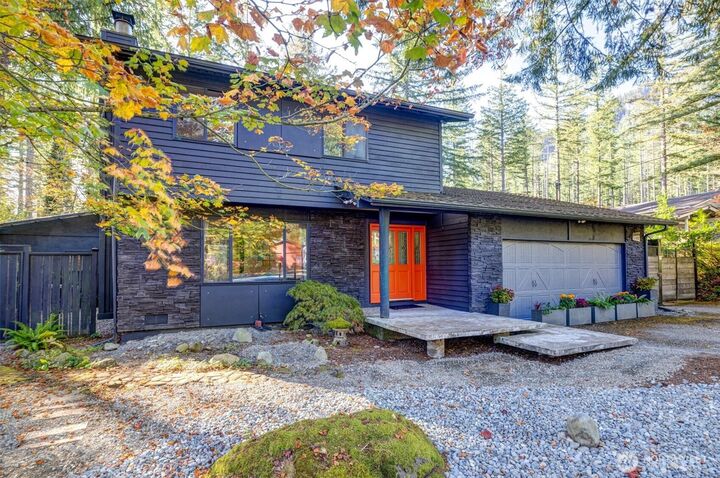 Property Photo:  42833 SE 176th Street  WA 98045 
