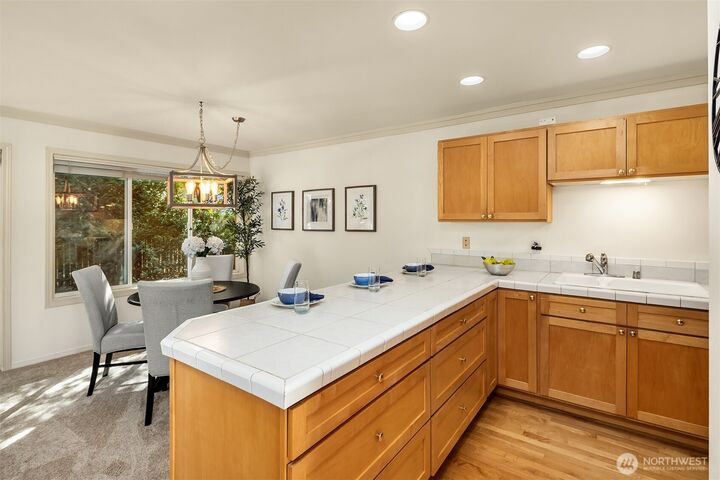 Property Photo: 112 9th Lane 112 WA 98033