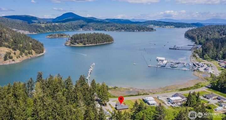 Property Photo:  285  Cornet Bay Road  WA 98277 