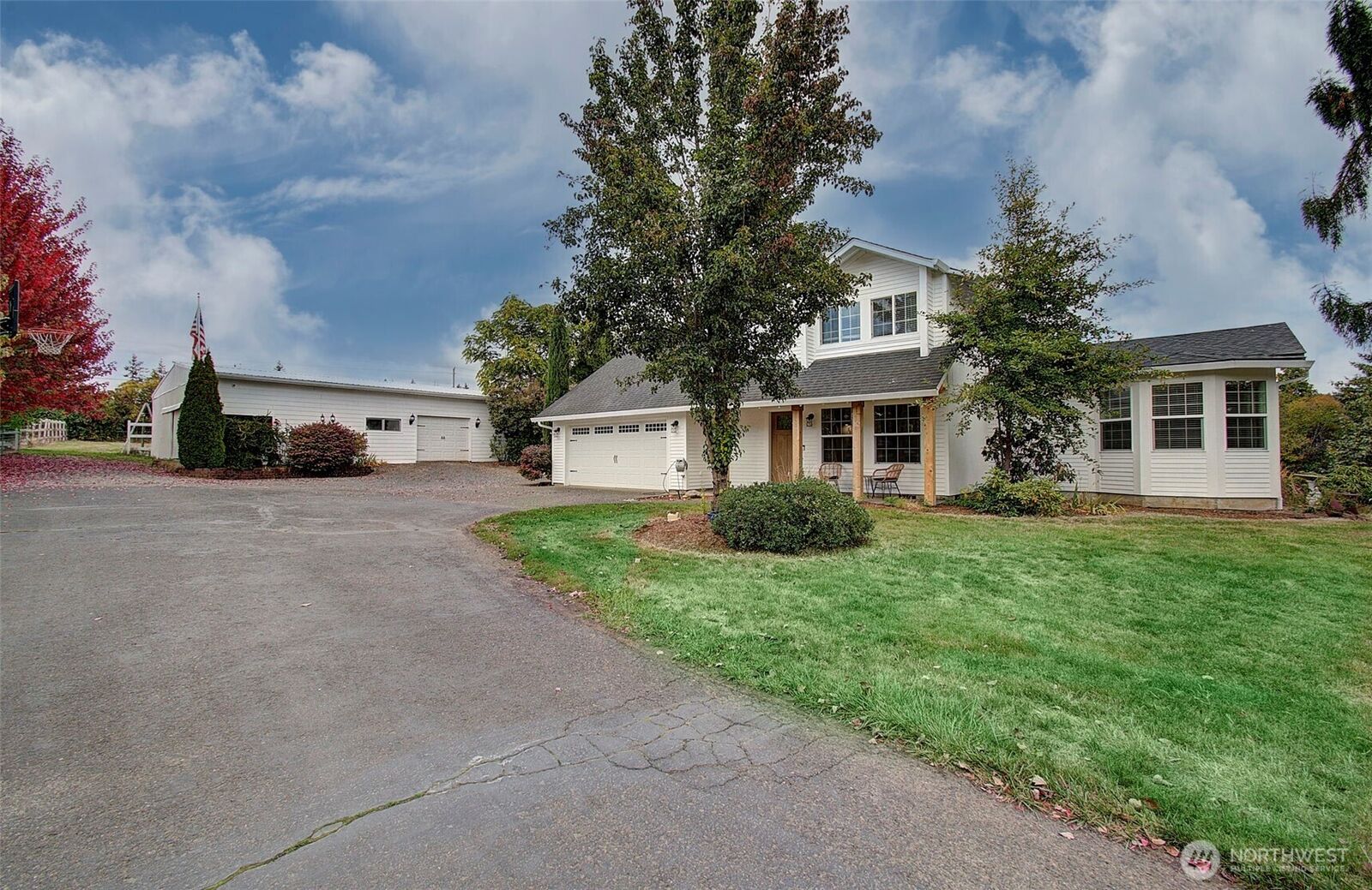 Property Photo: 18717 NE 208th Court WA 98606