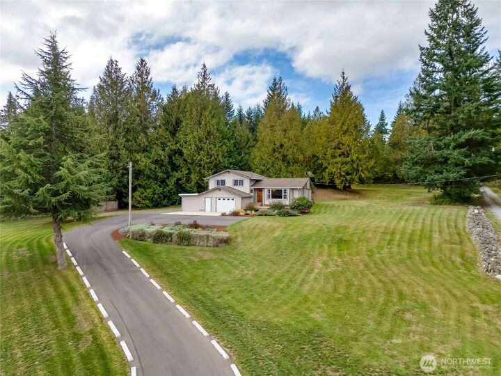 16004 W Lake Goodwin Road  Stanwood WA 98292 photo