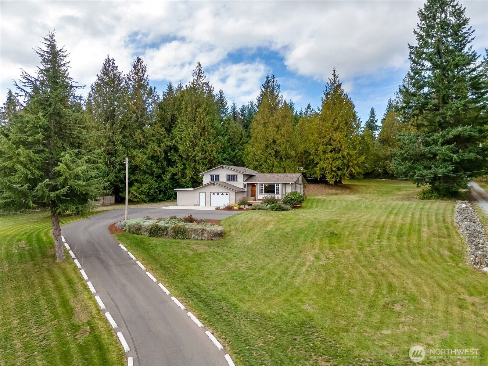 Property Photo:  16004 W Lake Goodwin Road  WA 98292