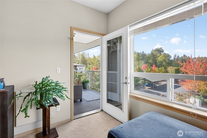 Property Photo:  500  Darby Drive 314  WA 98226 