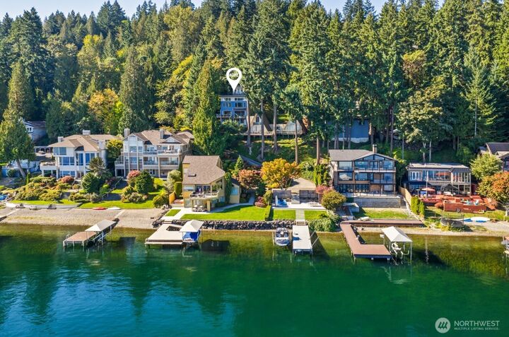 1606 W Lake Sammamish Parkway SE  Bellevue WA 98008 photo