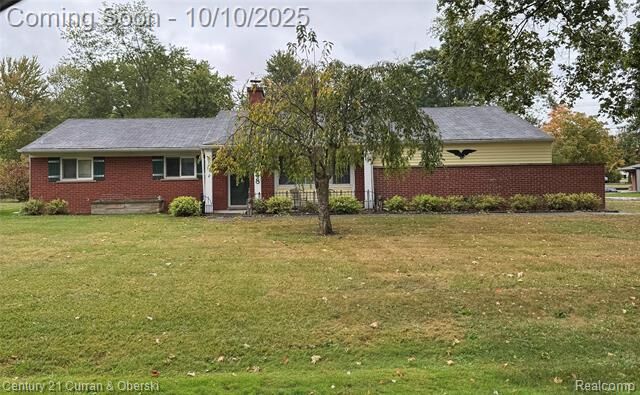 Property Photo: 28248 Bayberry Road MI 48331