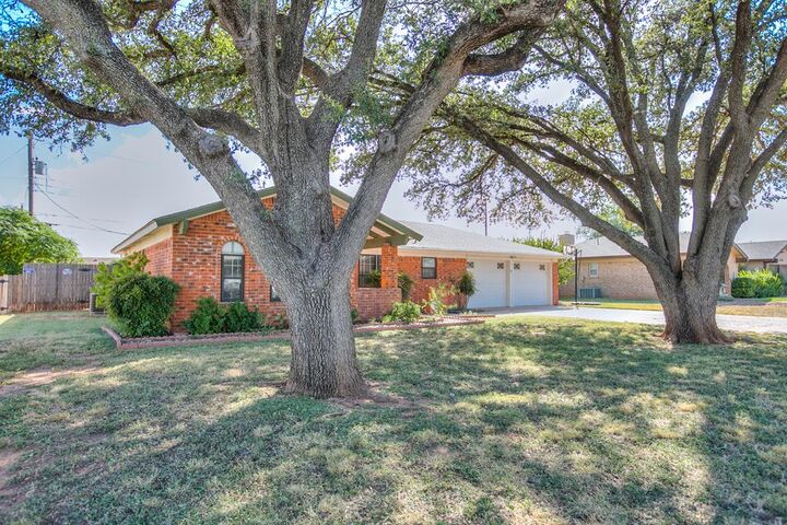 Property Photo: 4115 Nottingham Trail TX 76901