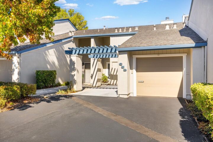 Property Photo:  659 Libra Lane  CA 94404 