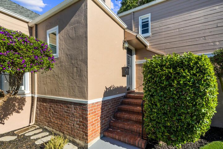 Property Photo: 54 Tilton Terrace CA 94401