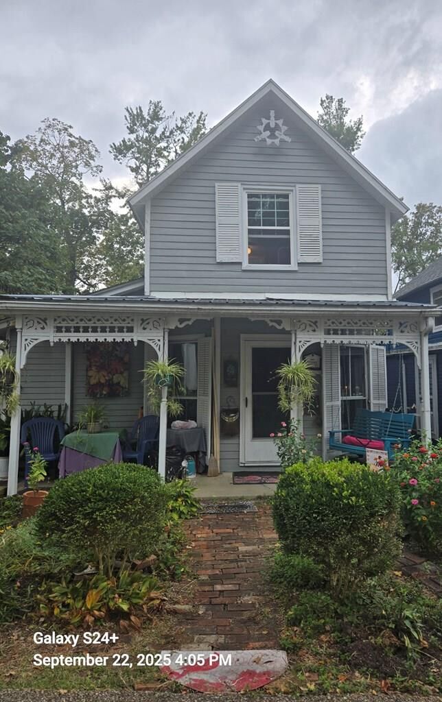 Property Photo: 331 16th St. OH 43130