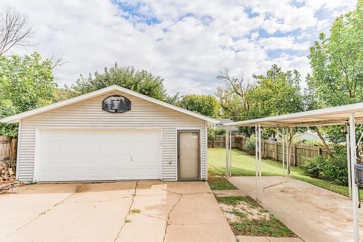 Property Photo:  407 N Myrtle  Street  IA 51534 
