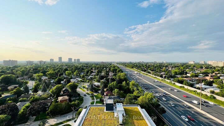 Property Photo: 188 Fairview Mall Drive 1705 ON M2J 0H7