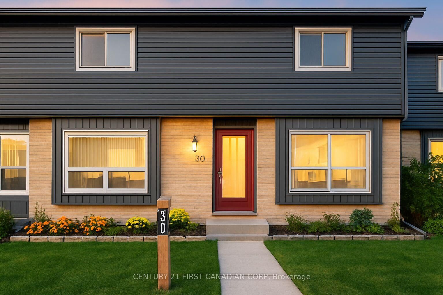 Property Photo: 475 Sandringham Crescent Crescent 30 ON N6C 5B9