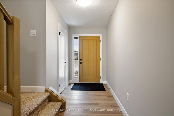 Property Photo: 9 Twynstra Street ON N0M 1A0