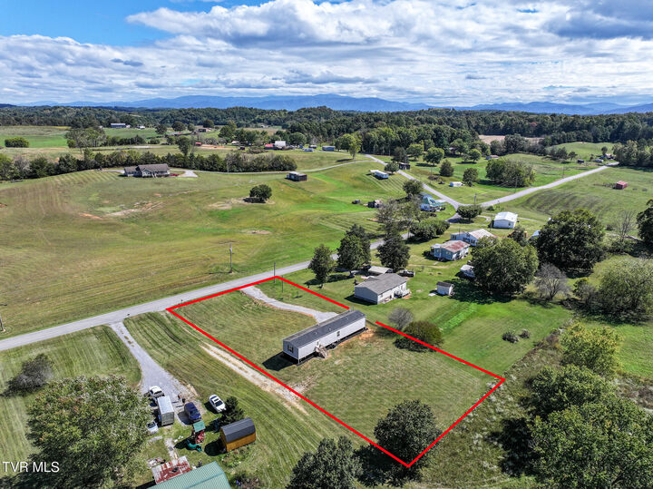 Property Photo:  1085 Shackleford Road  TN 37818 