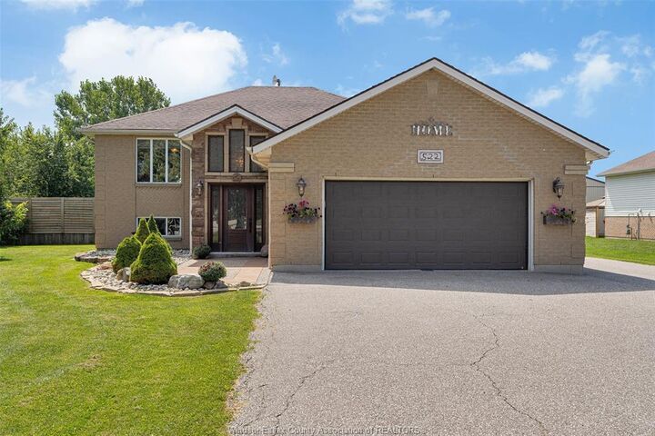 Property Photo:  522 County Rd 8  ON N0P 2J0 