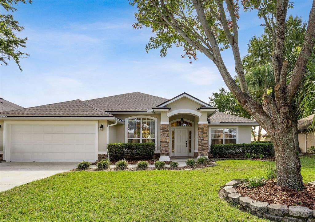 Property Photo: 32542 Sunny Parke Drive FL 32024