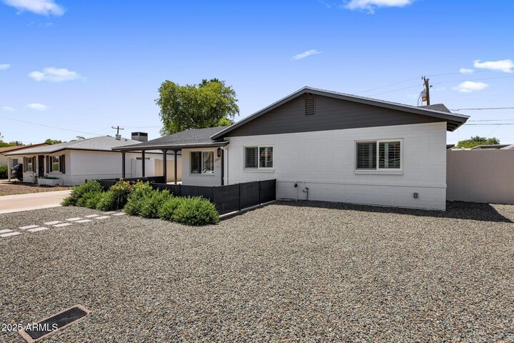 Property Photo:  7707 E Earll Drive  AZ 85251 