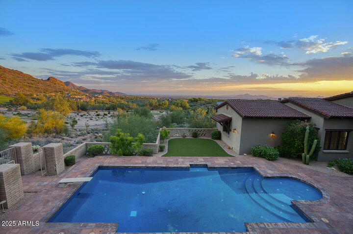 Property Photo:  9820 E Thompson Peak Parkway 628  AZ 85255 