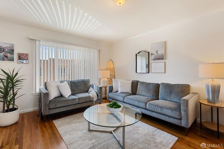 Property Photo: 68 Esquina Drive CA 94134