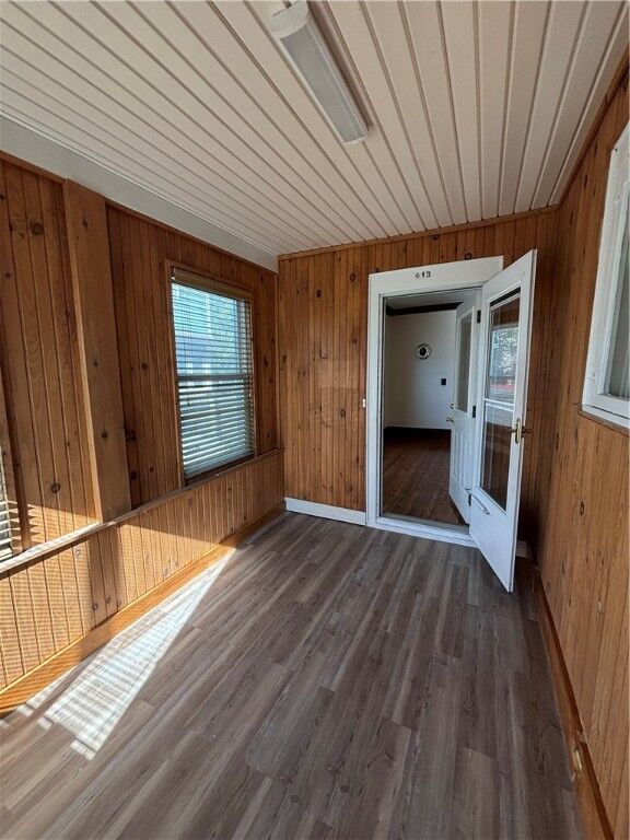 Property Photo: 413 E Washington Avenue NY 14901