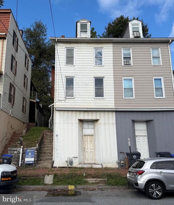 23 S 2nd Street  Steelton PA 17113 photo