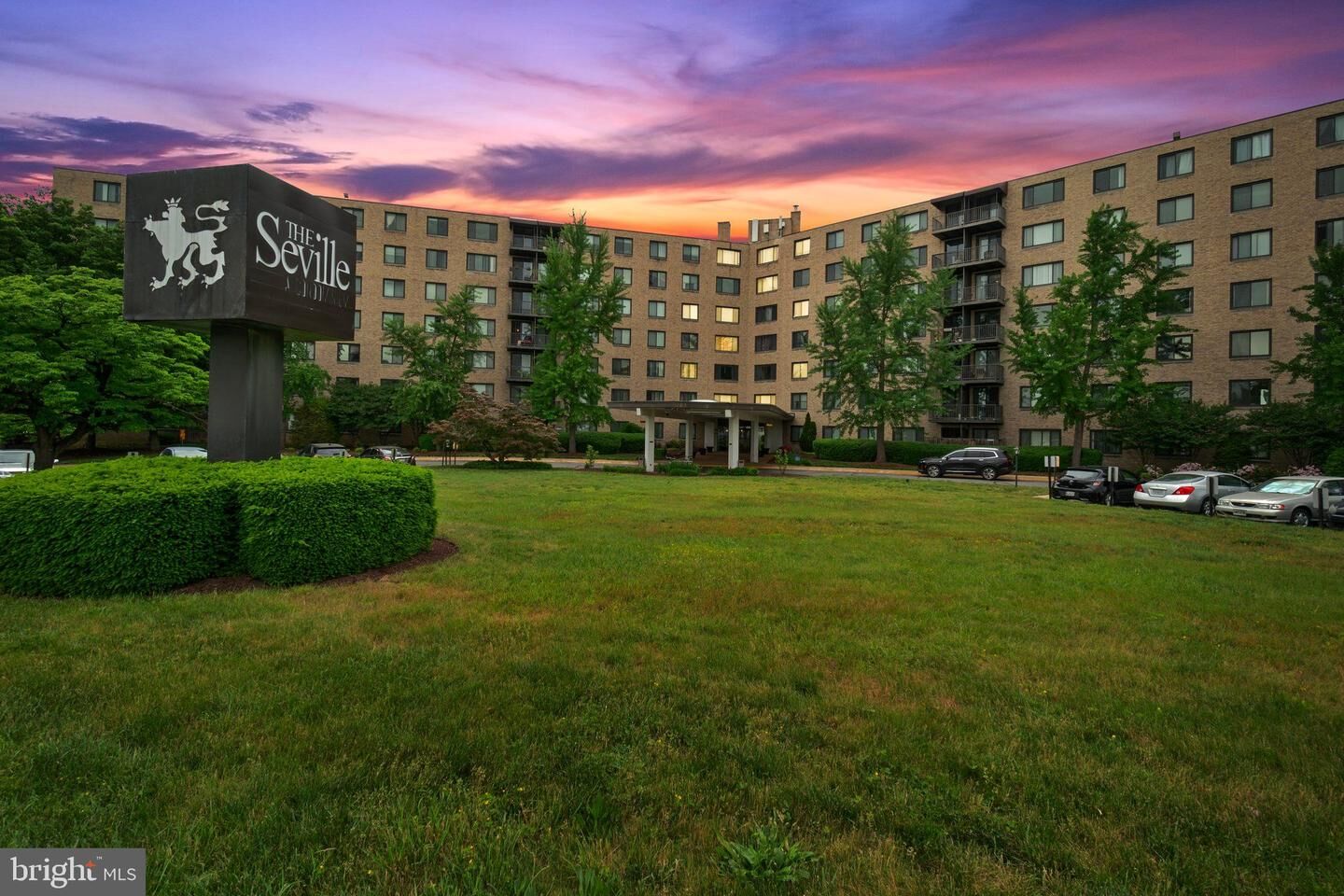 Property Photo:  3450 Toledo Terrace 502  MD 20782 