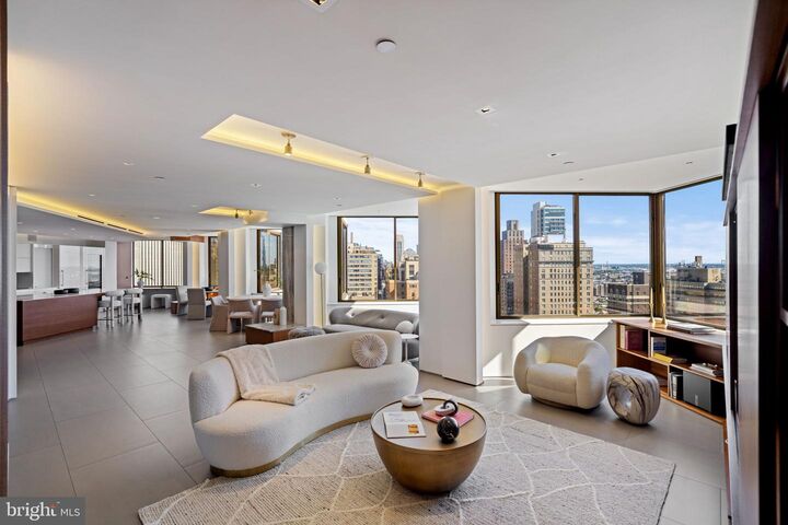 202 W Rittenhouse Square 10 2106-2107  Philadelphia PA 19103 photo