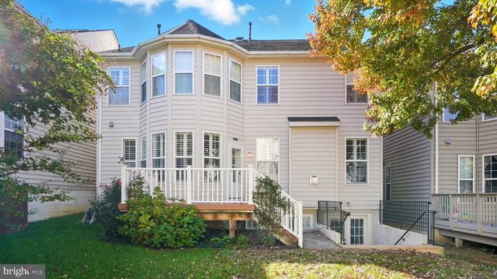 Property Photo:  8909 Robert Lundy Place  VA 22079 