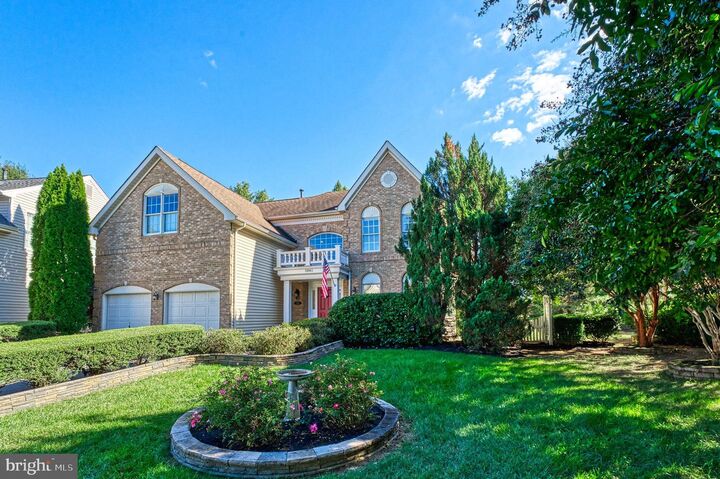 Property Photo: 10841 Welbury Court VA 20194