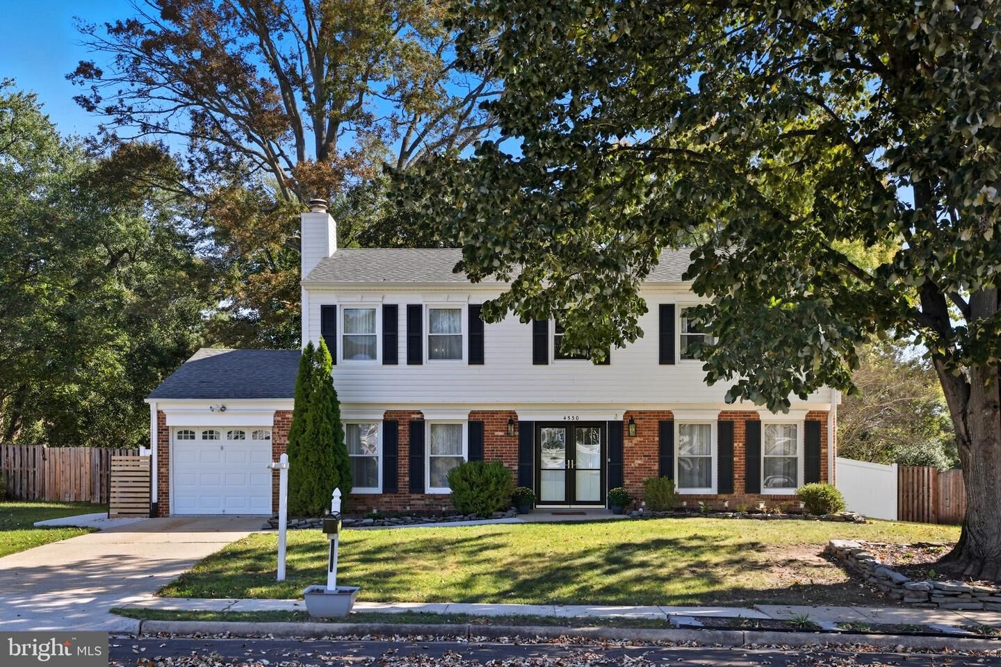 Property Photo: 4530 Lantern Place VA 22306