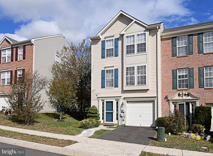 Property Photo:  304 Joshua Court  PA 19454