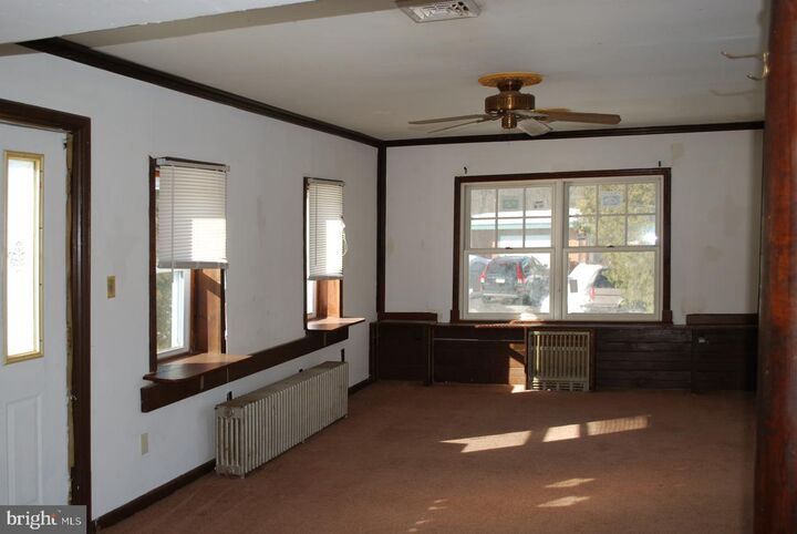 Property Photo:  390 Mary Street  PA 19335 