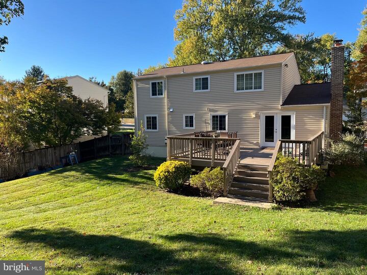 Property Photo: 13009 Farthingale Drive VA 20171