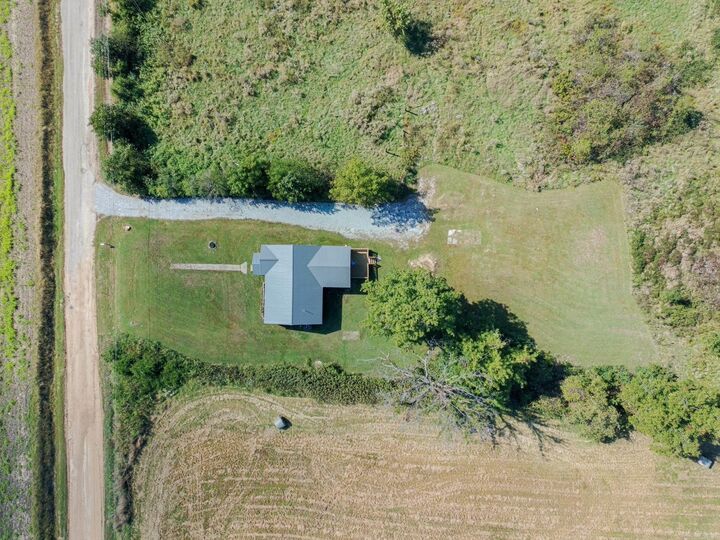 Property Photo:  587 E Matthews  AR 72417 