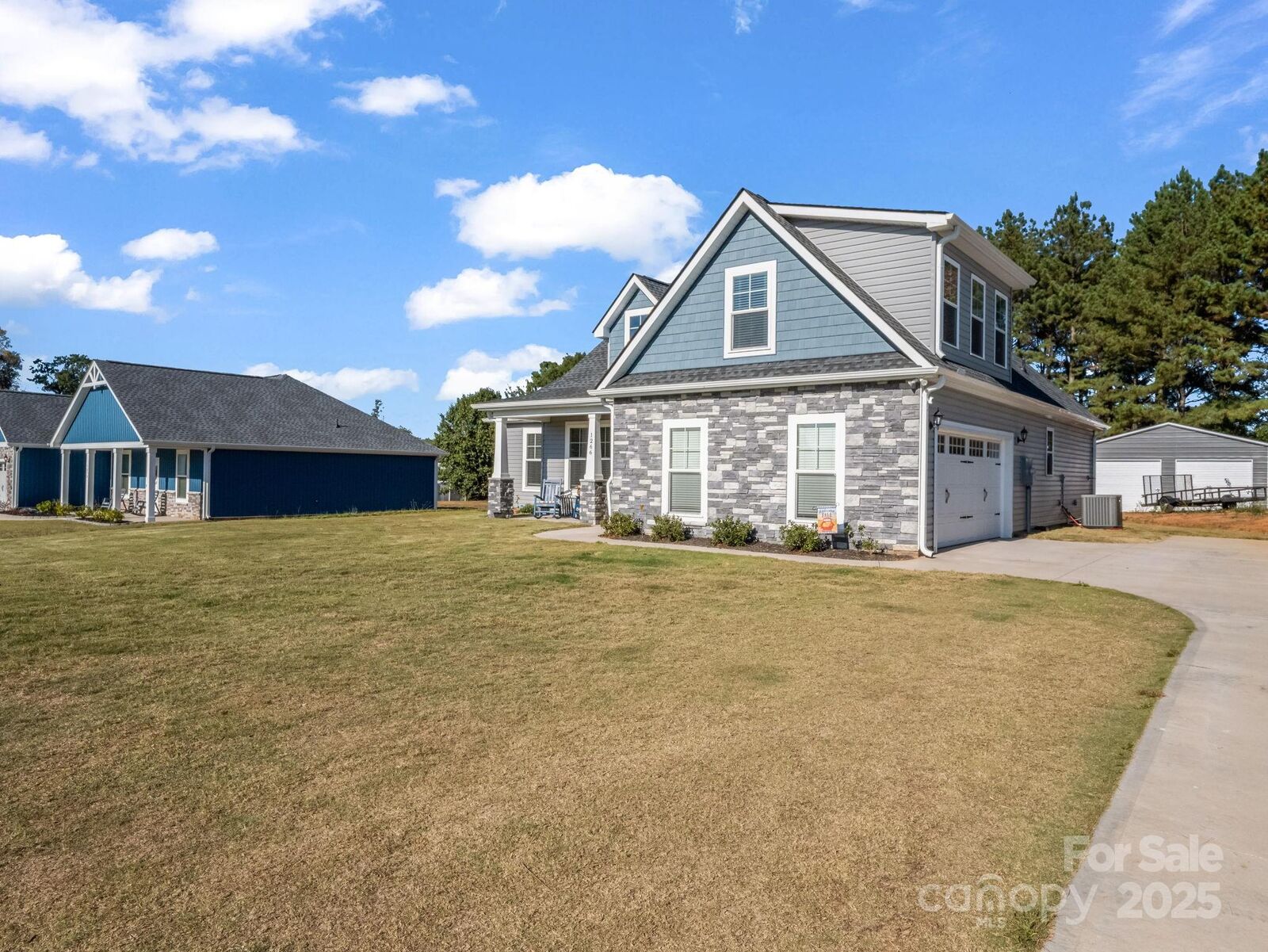 Property Photo: 1266 W Rutledge Avenue SC 29341