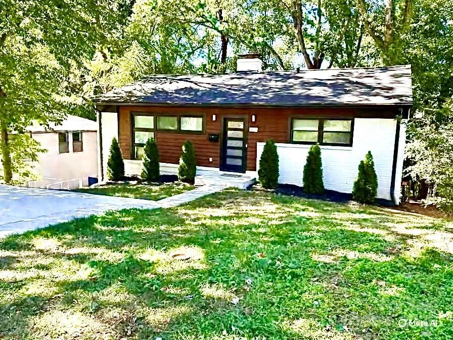 Property Photo: 4910 Valley Stream Road NC 28209