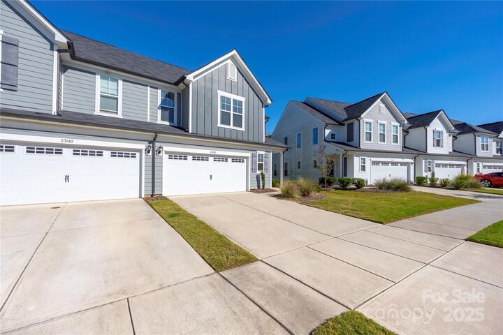Property Photo: 23136 Clarabelle Drive NC 28273