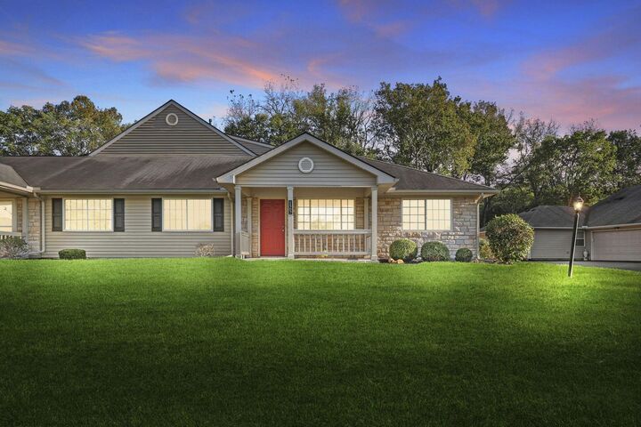 Property Photo: 125 Hillview Court OH 43056