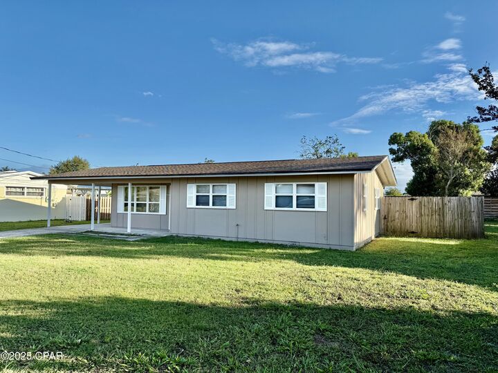 Property Photo: 1209 Emory Drive FL 32405