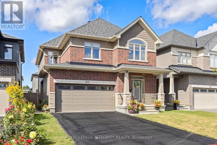 Property Photo:  107 Heirloom Street  ON K4M 0L3 