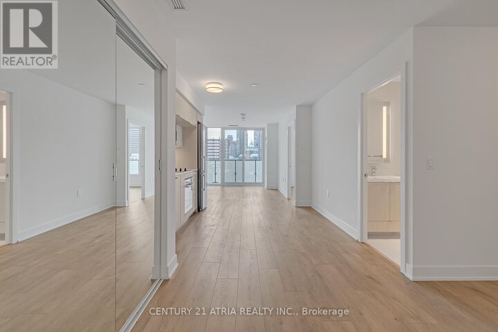 Property Photo: 575 Bloor Street East 1610 ON M4W 0B2