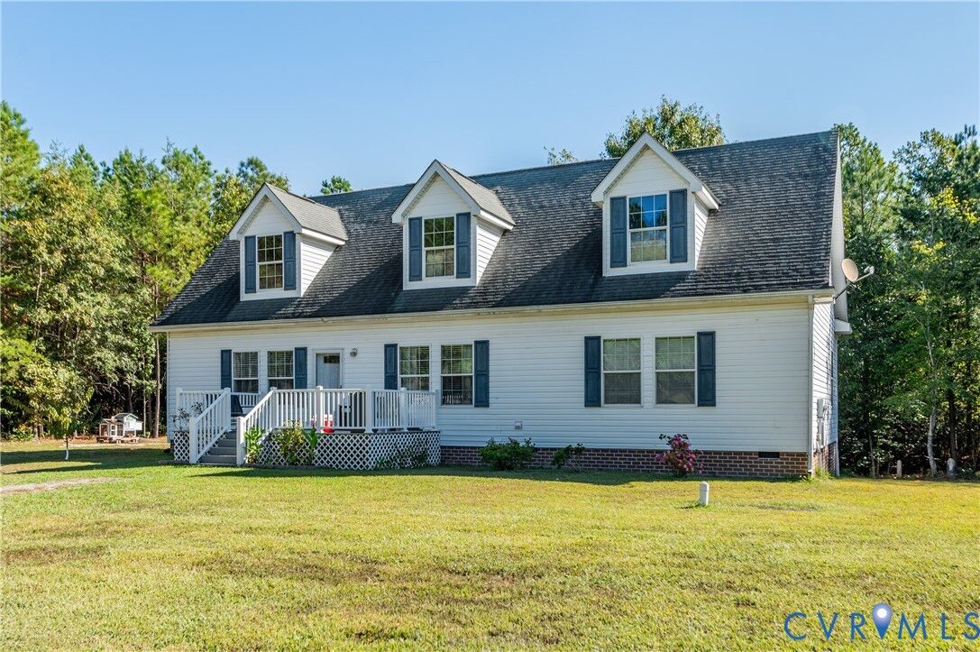 Property Photo: 180 Mechams Cove Road VA 23169