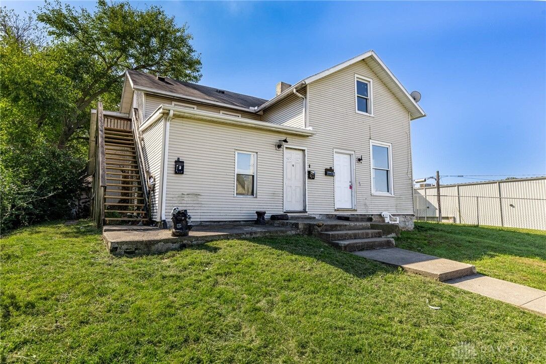 Property Photo: 7-11 W Mulberry Street OH 45506